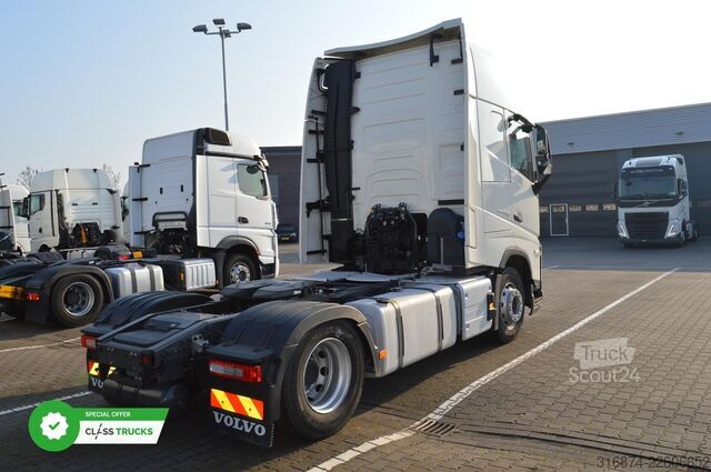 стандартный седельный тягач VOLVO FH 500 Globetrotter XL Varios