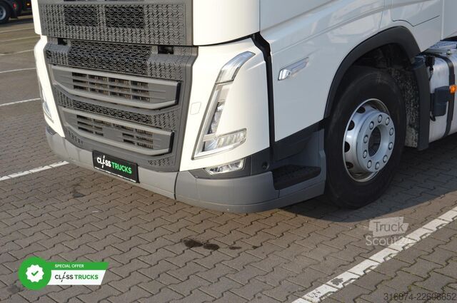 стандартный седельный тягач VOLVO FH 500 Globetrotter XL Varios