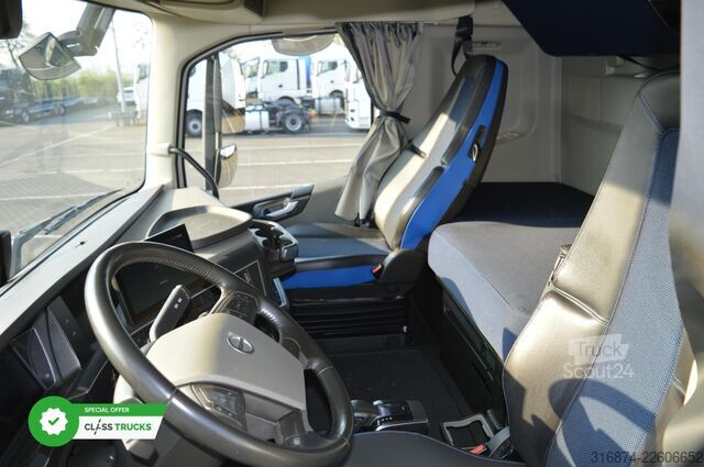 стандартный седельный тягач VOLVO FH 500 Globetrotter XL Varios