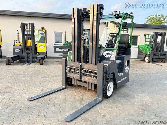 4-cestný vysokozdvižný vozík Combilift C4000CB TRIPLEX 5200MM FREE-LIFT TOP 1