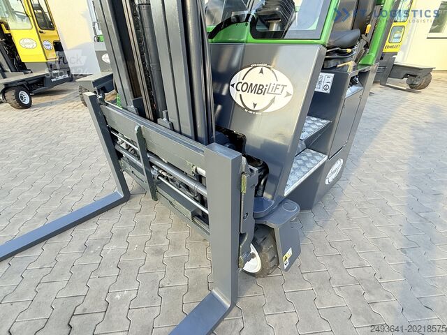 Vierwege-Gabelstapler Combilift C2500CB DIESEL TRIPLEX 5500 FREE LIFT