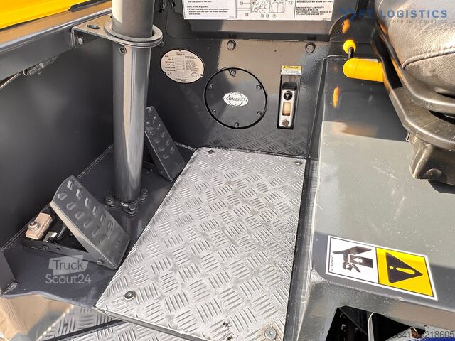 4-kierunkowy wózek widłowy Combilift C3000CB / GAS / TRIPLEX / 4900MM / 4807H