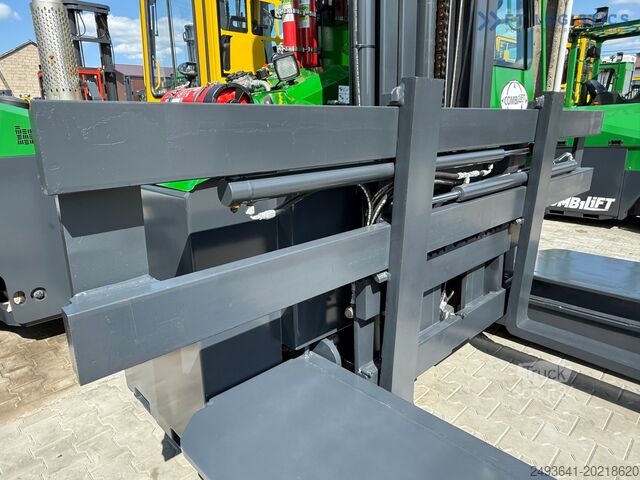 Wózek widłowy czterokierunkowy Combilift C5000E / TRIPLEX 8300MM WIDE POSITIONER