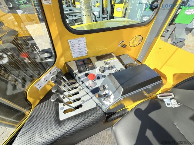Firsveis truck Combilift C5000XL GAS TRIPLEX 6000 EXTENDABLE FORK
