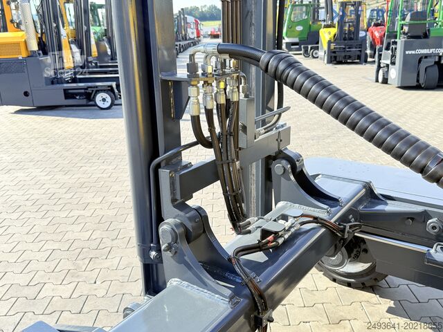 Firsveis truck Combilift C5000XL GAS TRIPLEX 6000 EXTENDABLE FORK