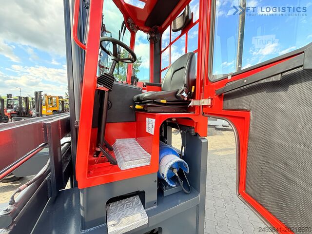Wózek widłowy czterokierunkowy Combilift C8000 GAS TRIPLEX 8300 WIDE POSITIONER