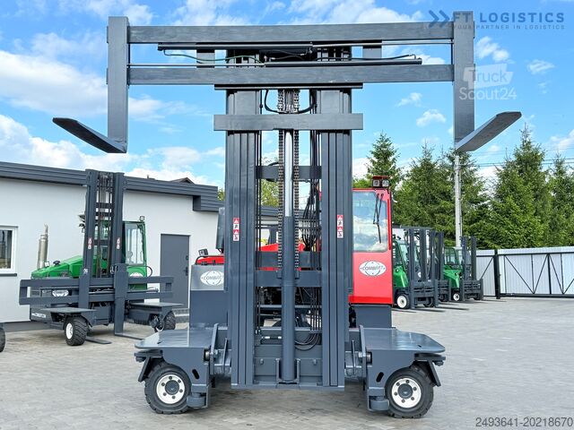 Wózek widłowy czterokierunkowy Combilift C8000 GAS TRIPLEX 8300 WIDE POSITIONER
