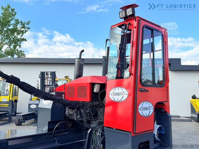 Wózek widłowy czterokierunkowy Combilift C8000 GAS TRIPLEX 8300 WIDE POSITIONER