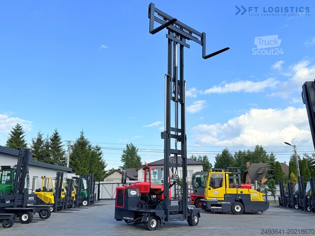 Wózek widłowy czterokierunkowy Combilift C8000 GAS TRIPLEX 8300 WIDE POSITIONER