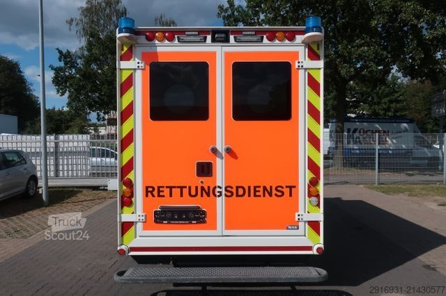 Brandbil MERCEDES-BENZ Sprinter 519CDI RTW 2. Hand / SHZ / Fzg NR:A70