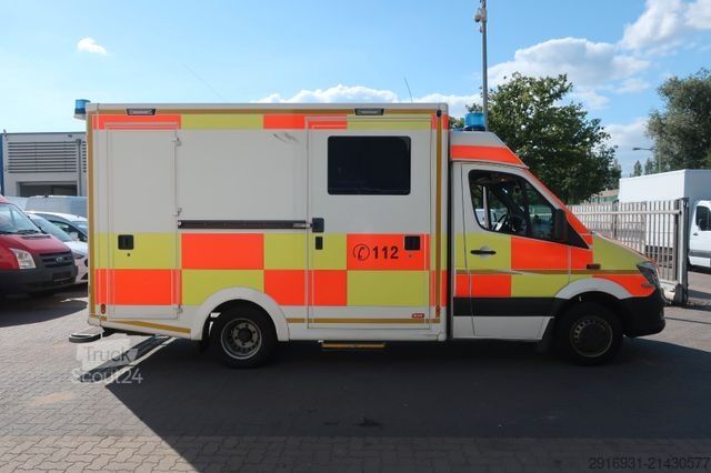 Brandbil MERCEDES-BENZ Sprinter 519CDI RTW 2. Hand / SHZ / Fzg NR:A70