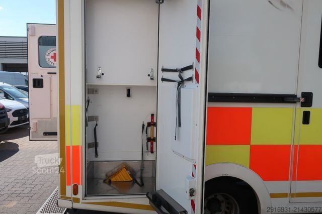 Brandbil MERCEDES-BENZ Sprinter 519CDI RTW 2. Hand / SHZ / Fzg NR:A70