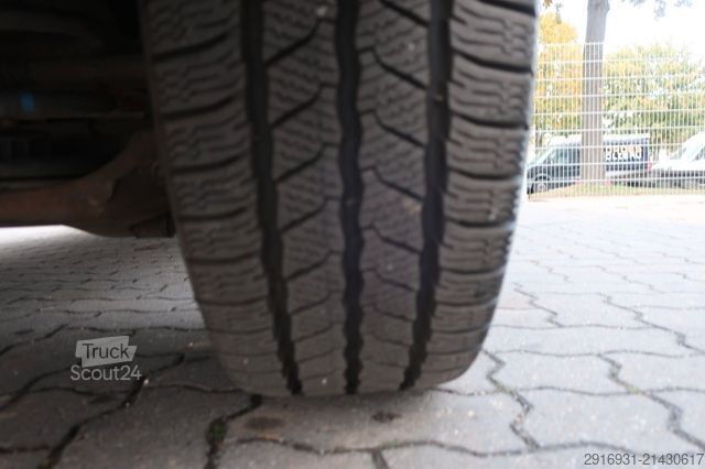 Κλειστό βαν MERCEDES-BENZ Vito Kasten 111 CDI lang/Klima/AHK/FN: A45