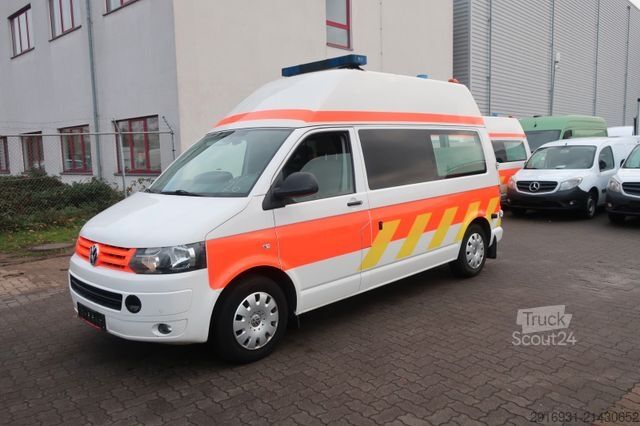 Brandbil VOLKSWAGEN T5 Transporter Hochdach lang/KTW/Klima/FN: 26