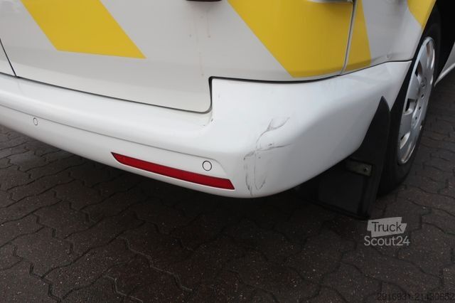 Brandbil VOLKSWAGEN T5 Transporter Hochdach lang/KTW/Klima/FN: 26