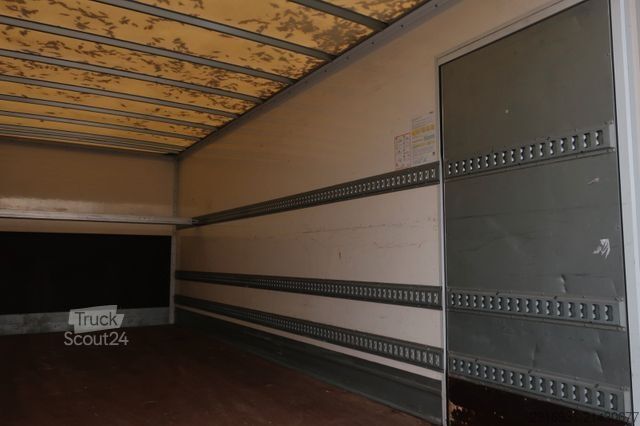 Autocamion cu caroserie tip cutie MERCEDES-BENZ Atego 1223 / 1.Hand/Luftfahrwerk/Autom./FN: A40