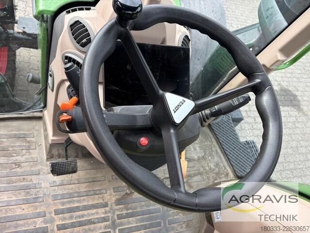 Traktor Fendt 724 VARIO GEN-6