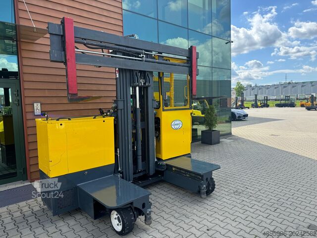 Carrello elevatore a quattro direzioni Combilift C2500 EST /Only 1451 hours/ Battery 81%