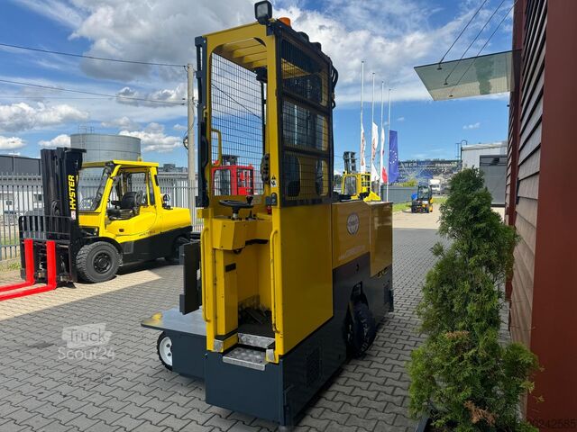 Carrello elevatore a quattro direzioni Combilift C2500 EST /Only 1451 hours/ Battery 81%