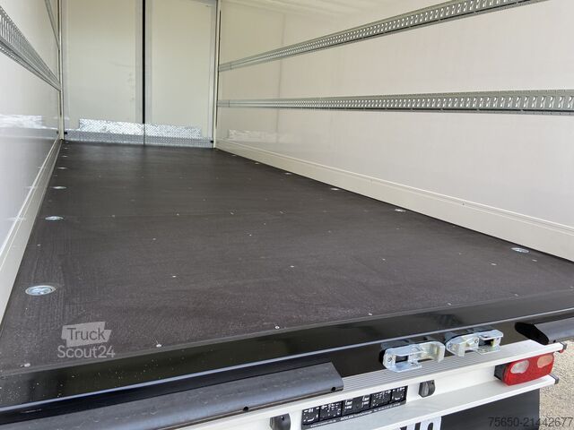 Remorque à caisse Möslein TKO 105 D 6m  weiß  Tandem- Koffer, Durchladbar, -- Neufahrzeug --