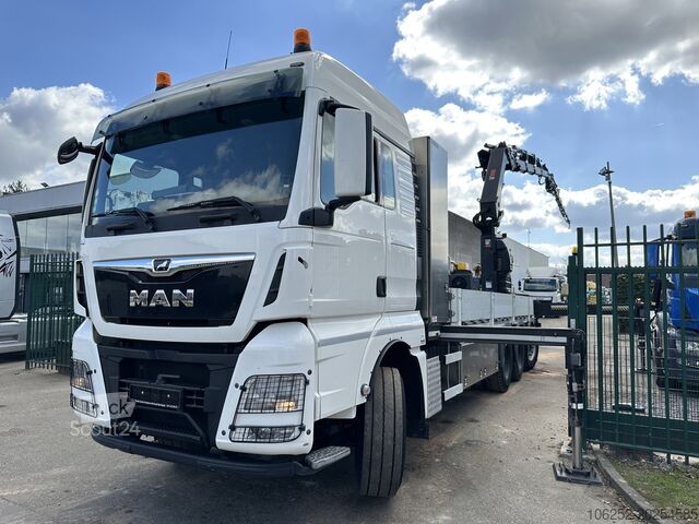 Plateforme de chargement ouverte MAN TGX 35.420 8x4-4 TRIDEM PRTISCHE 6m40 + KRAN (2...