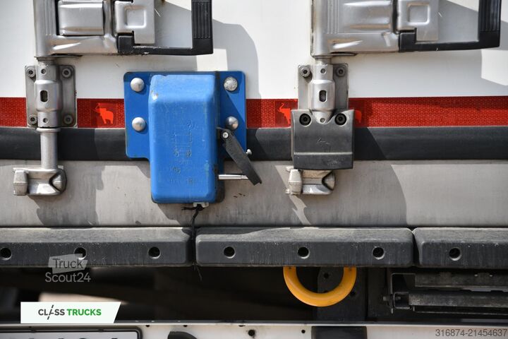 рефрижераторний напівпричіп SCHMITZ CARGOBULL SKO FP 60 ThermoKing SLXi 300