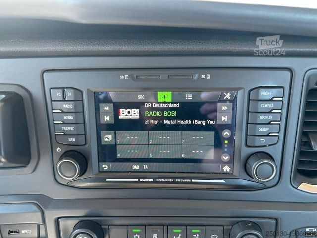 Vakio vetoauto SCANIA G450 4x4 Kipp Hydraulik DAB+ Radio