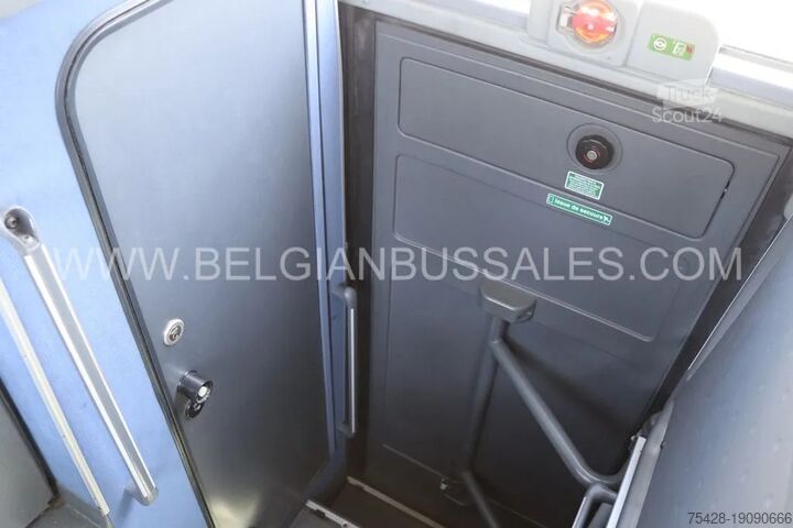 Προπονητής Mercedes Tourismo 16RHD-M / 2A /  13.0m / Lift / Airco