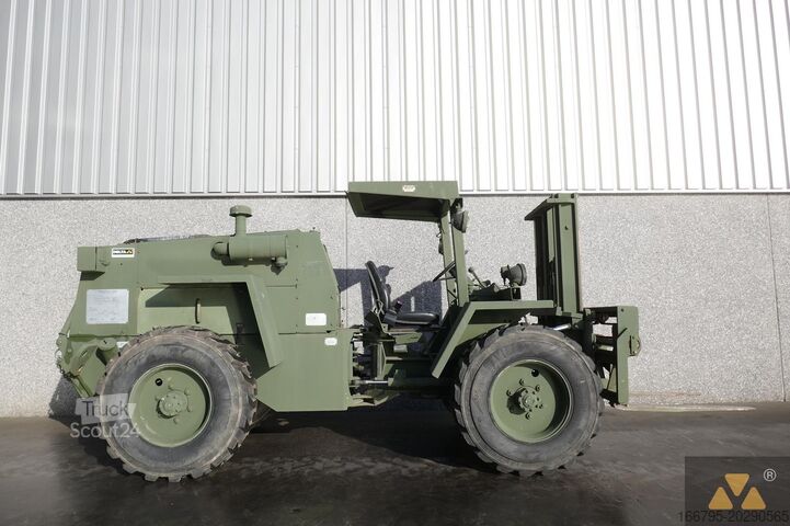 Вилочный погрузчик повышенной проходимости Case M4K Ex-army