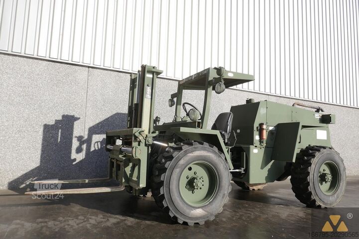 Вилочный погрузчик повышенной проходимости Case M4K Ex-army