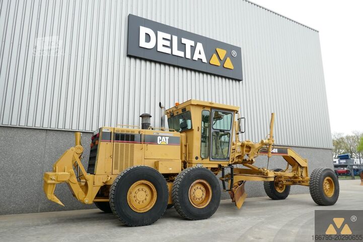Grader Caterpillar 140H