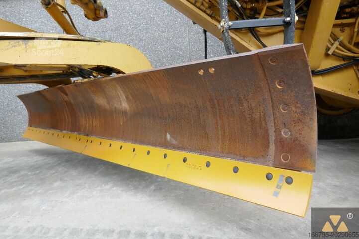 Grader Caterpillar 140H