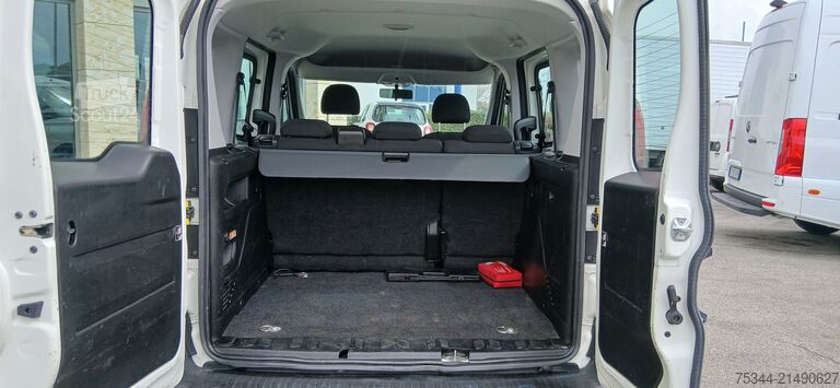 Compact van FIAT Doblo Kombi 1.3 Mtj2 5 posti N1