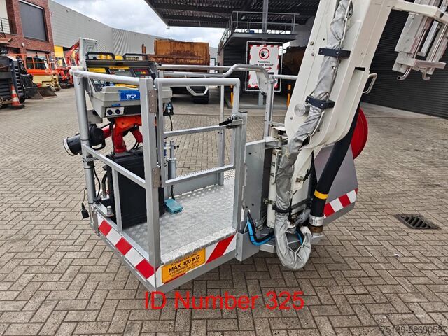 Gasilsko vozilo Scania P114 G 340 4x2 Bronto Skylift F27HDT 2000