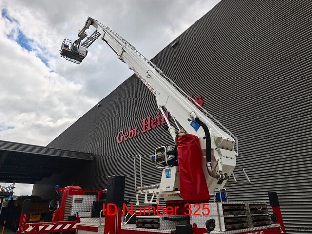 Gasilsko vozilo Scania P114 G 340 4x2 Bronto Skylift F27HDT 2000