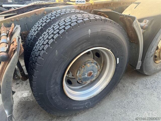 Standard-SZM MAN 26.463 4x4+2 Tractor Unit – Repair Project