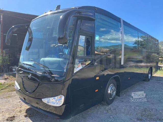 Туристический автомобиль Irizar Scania Century