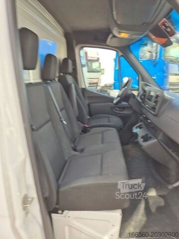 Camion-caisse Mercedes-Benz SPRINTER 315 CDI