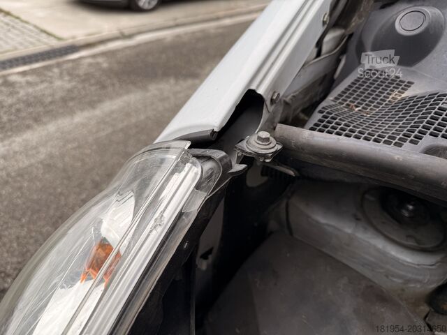 Camión con caja larga Renault master 2.3dci 145pk L3H2 RWD
