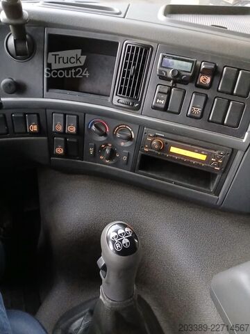 Değiştirilebilir kasalı kamyon VOLVO FM/WECHSELFAHRGESTELL/260.000KM ORG/TÜV