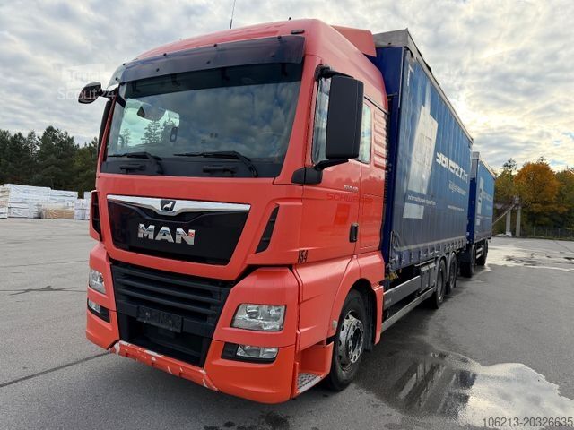 Tenteli düz yataklı kamyon MAN TGX 26.420 + SCHWARZMÜLLER **TOP ZUSTAND**