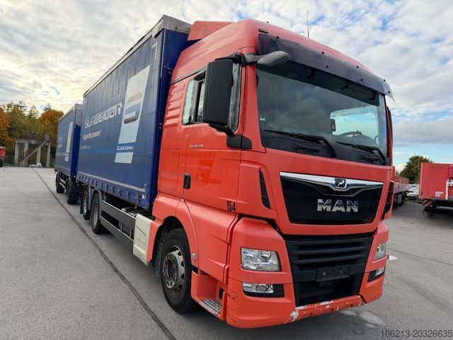 Tenteli düz yataklı kamyon MAN TGX 26.420 + SCHWARZMÜLLER **TOP ZUSTAND**