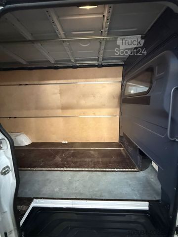 Aukštas mikroautobusas MERCEDES-BENZ 317 MAXI XXL ÜBERHANG JUMBO MBUX KLIMA R-CAM