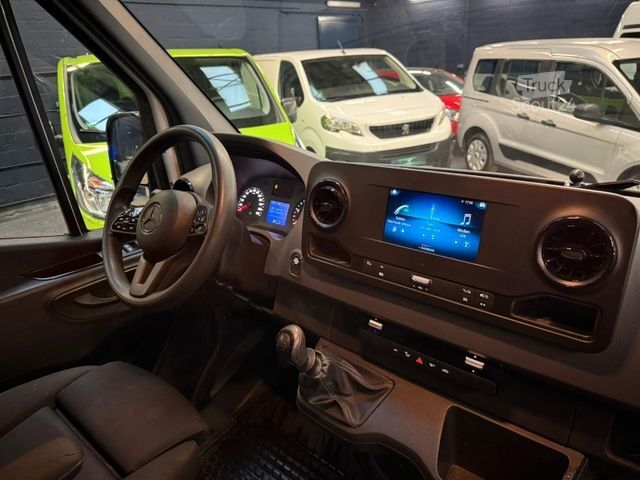 Aukštas mikroautobusas MERCEDES-BENZ 317 MAXI XXL ÜBERHANG JUMBO MBUX KLIMA R-CAM