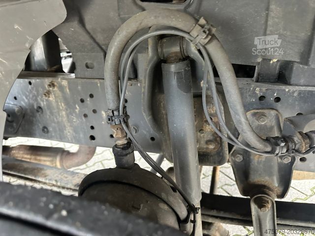 Abschleppwagen MERCEDES-BENZ Atego 818 / Hubbrille / Seilwinde