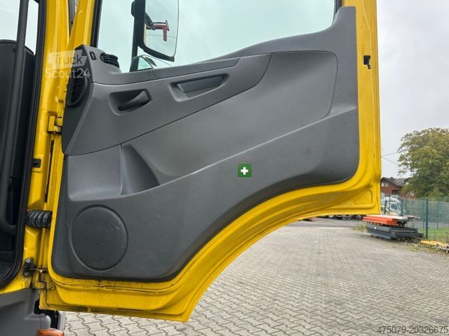 Abschleppwagen MERCEDES-BENZ Atego 818 / Seilwinde