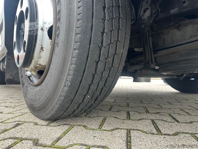 Abschleppwagen MERCEDES-BENZ Atego 818 / Seilwinde