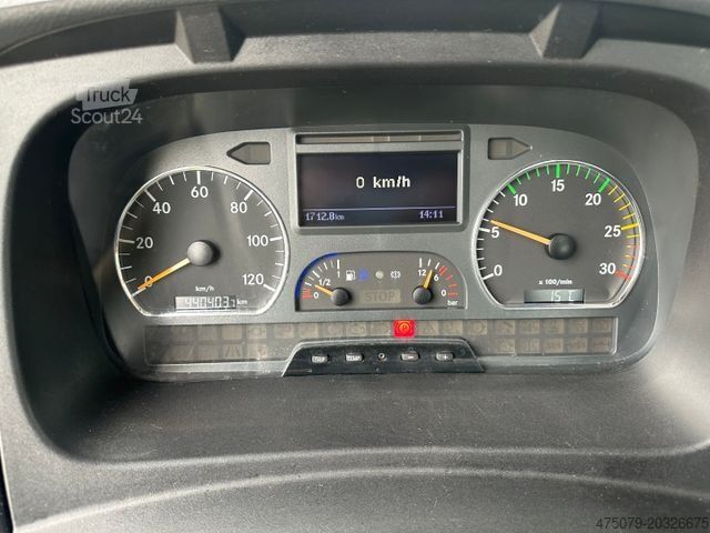Abschleppwagen MERCEDES-BENZ Atego 818 / Seilwinde
