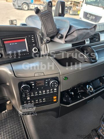Autocarro con cassone fisso MAN TGX 26.440 / 18m HMF 2120 Kran / 100% Service
