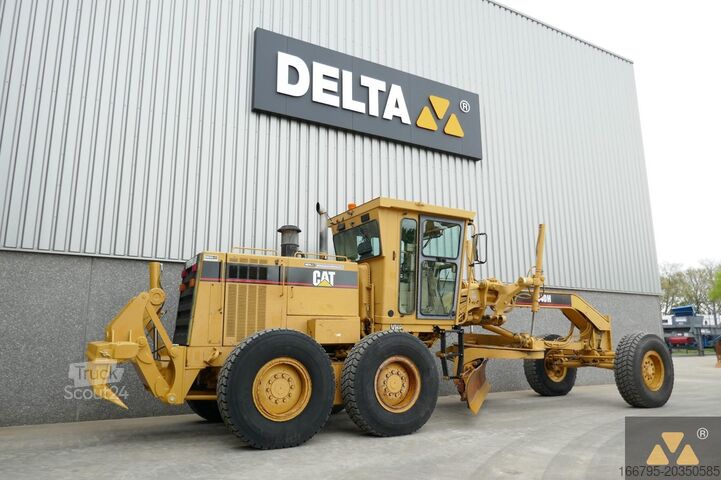 Grader Caterpillar 140H